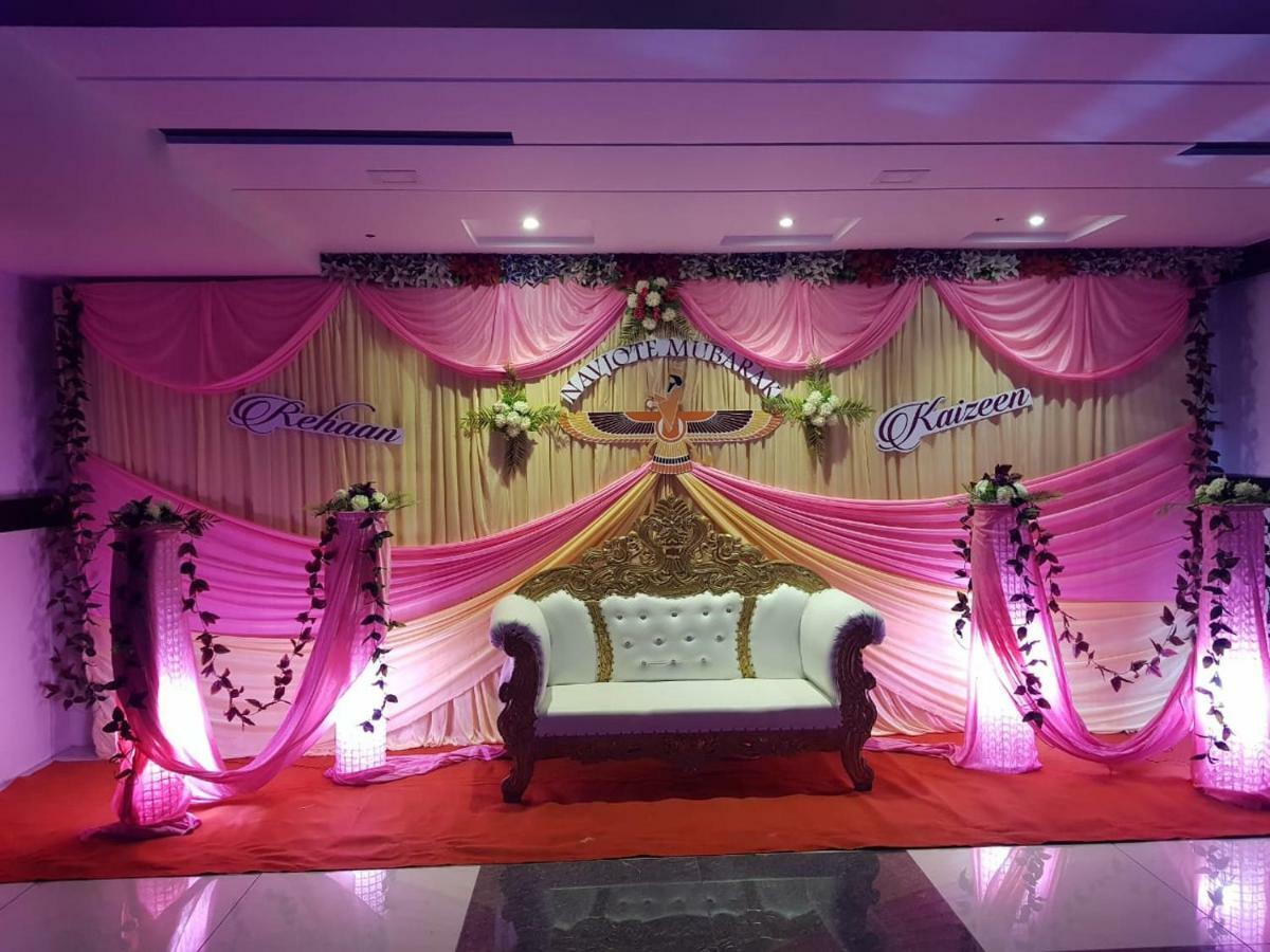 Hotel Shahi Darbar Navsari Екстер'єр фото